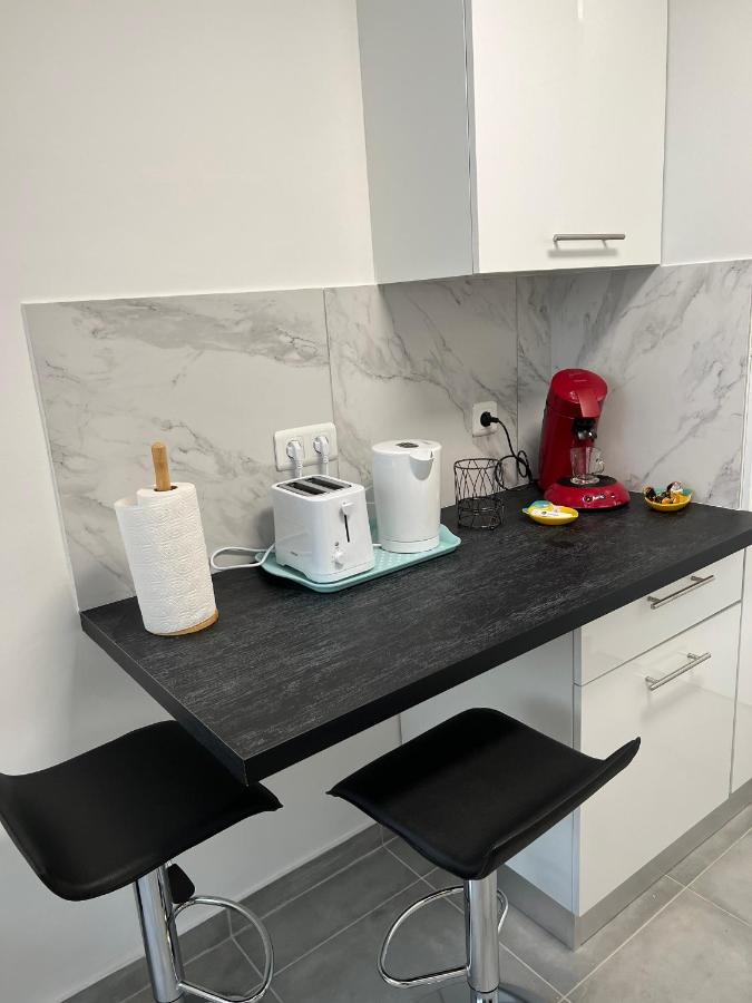 Cosy Home Joliette Marseille Bagian luar foto